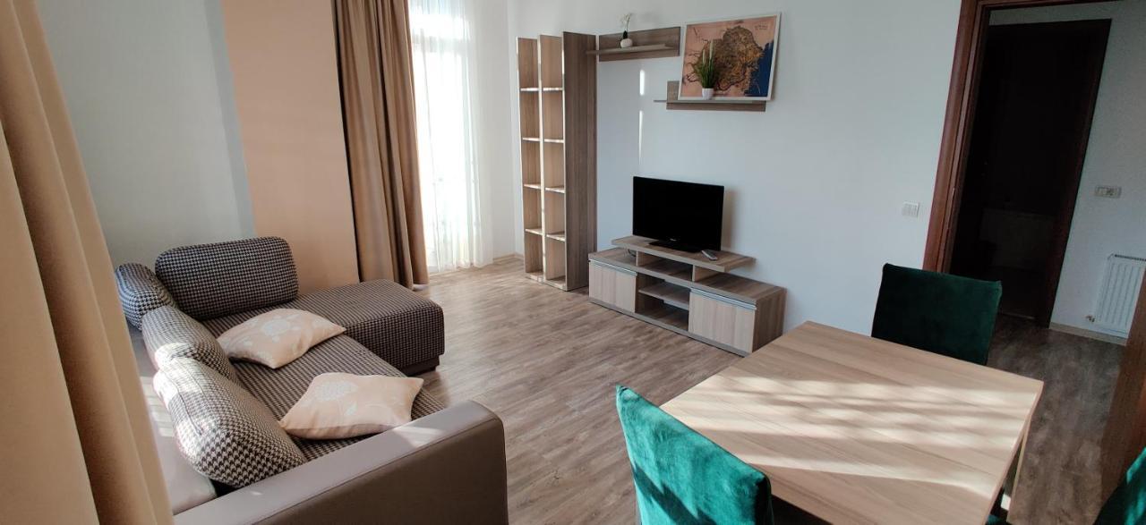 Nor Apartments Summerland Mamaia Exterior photo