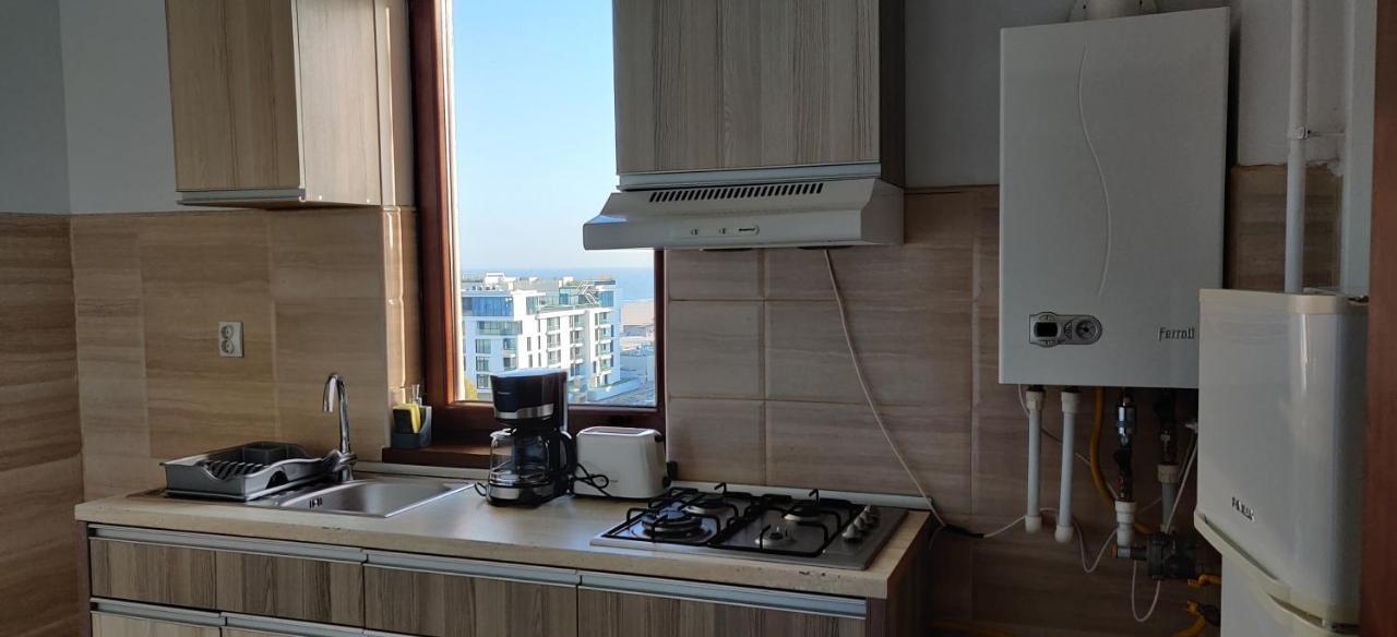 Nor Apartments Summerland Mamaia Exterior photo